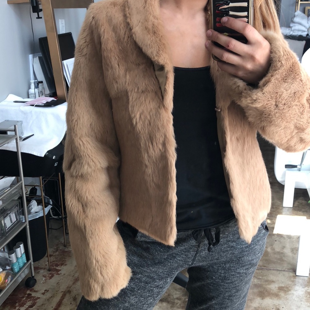 Fur Jacket - Picture 5 of 5